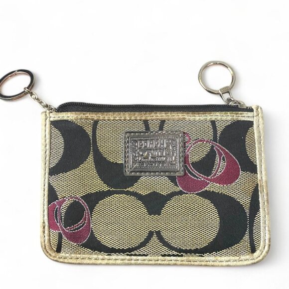 COACH 18711 Poppy Heart Signature Glam WRISTLET - Picture 1 of 5